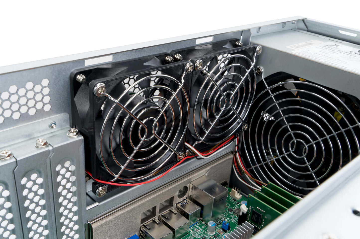 NWIN R400N 4U RACK SERVER CHASSIS/RED 500W PSUs