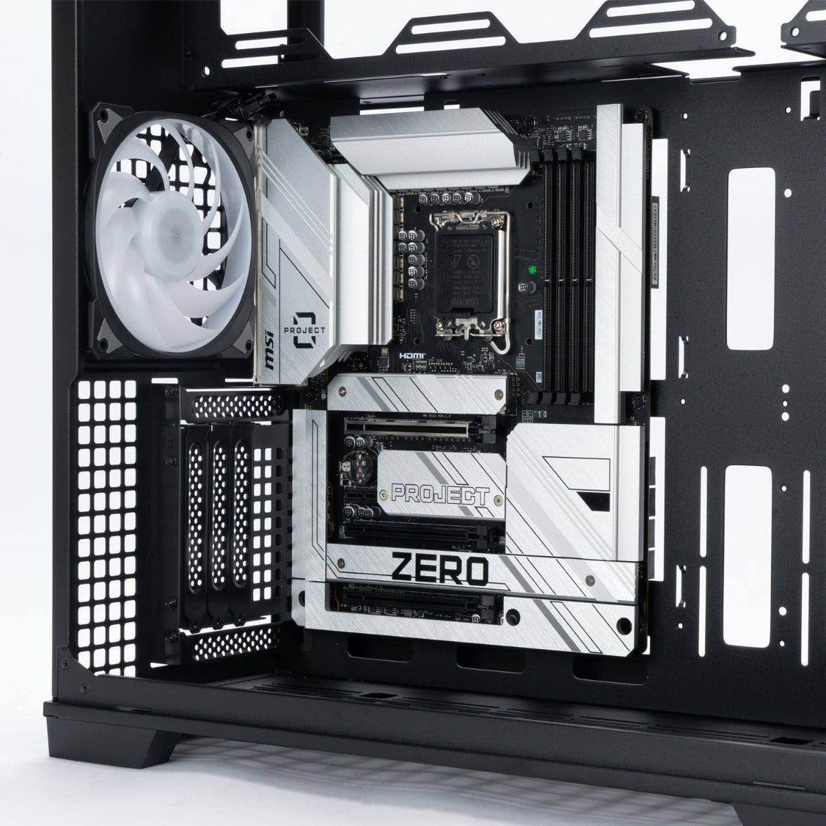 INWIN F5 BLACK GAMING CASE