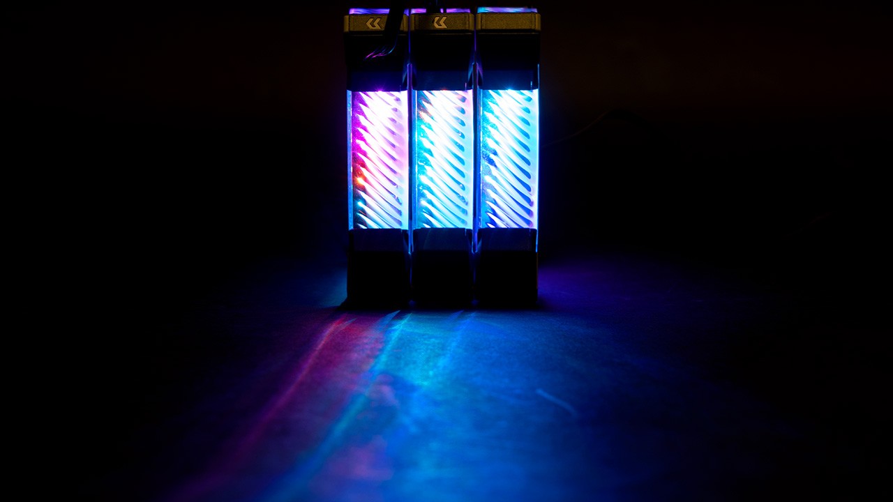 INWIN SATURN ASN120 ARGB FAN