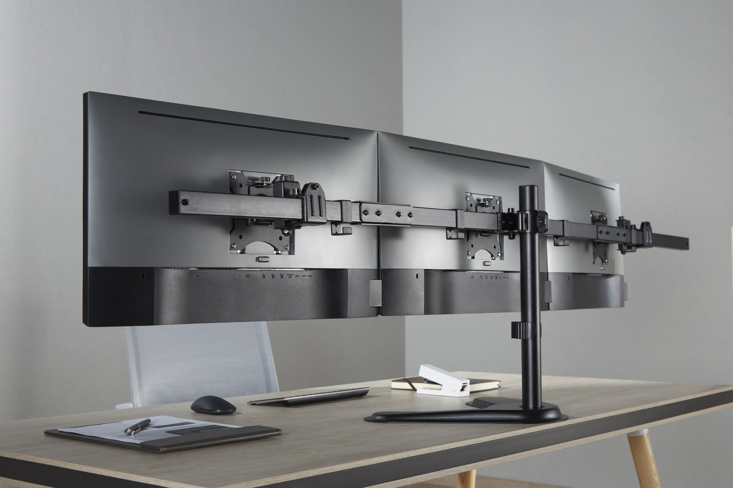 INFINITY INF761-T03 FREESTANDING TRIPLE MONITOR STAND